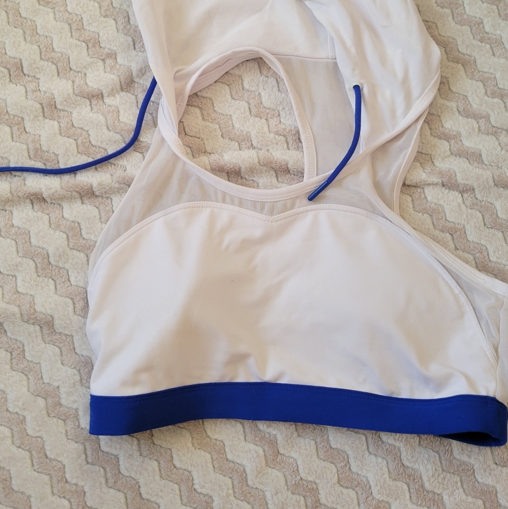 Fabletics Sports bra with hoodie